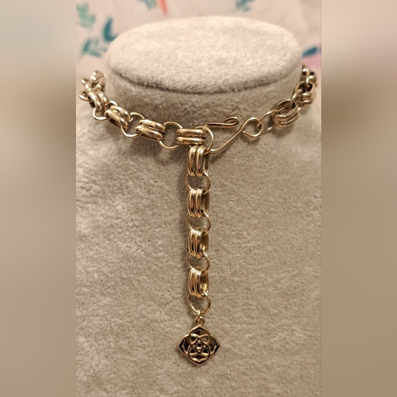 EUC Kendra Scott Harlow Coral Stone Boho Neutral Statement Necklace Jewelery - Picture 4 of 7